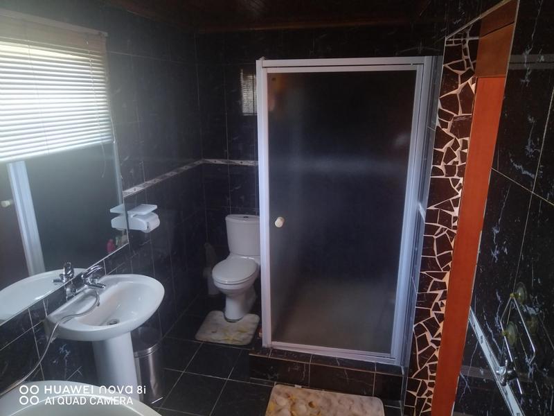 11 Bedroom Property for Sale in Chatsworth Western Cape